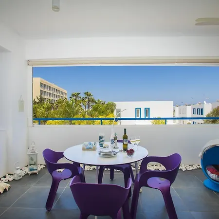 Aster Seaside דירה *